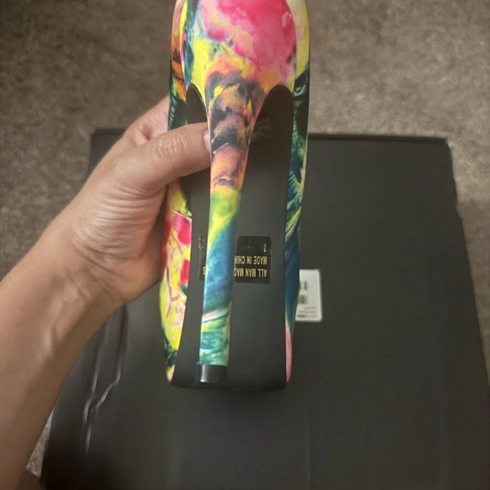 Charlotte Russe Vibrant Multicolor Heels - Picture 6 of 6
